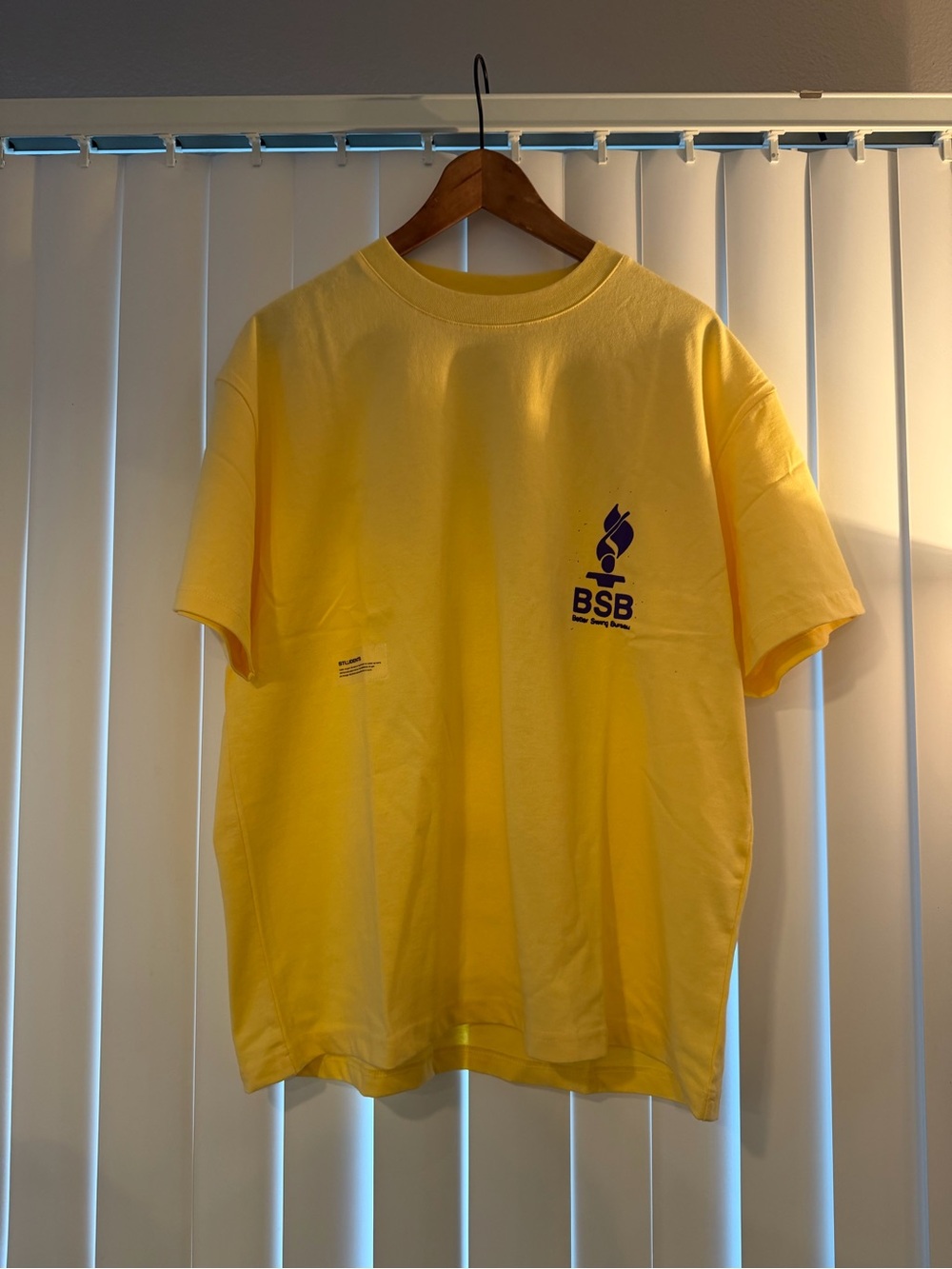 Students Golf - Yellow Graphic Short Sleeve Tee - Men M